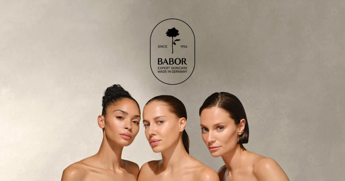 Три модела с логото на BABOR